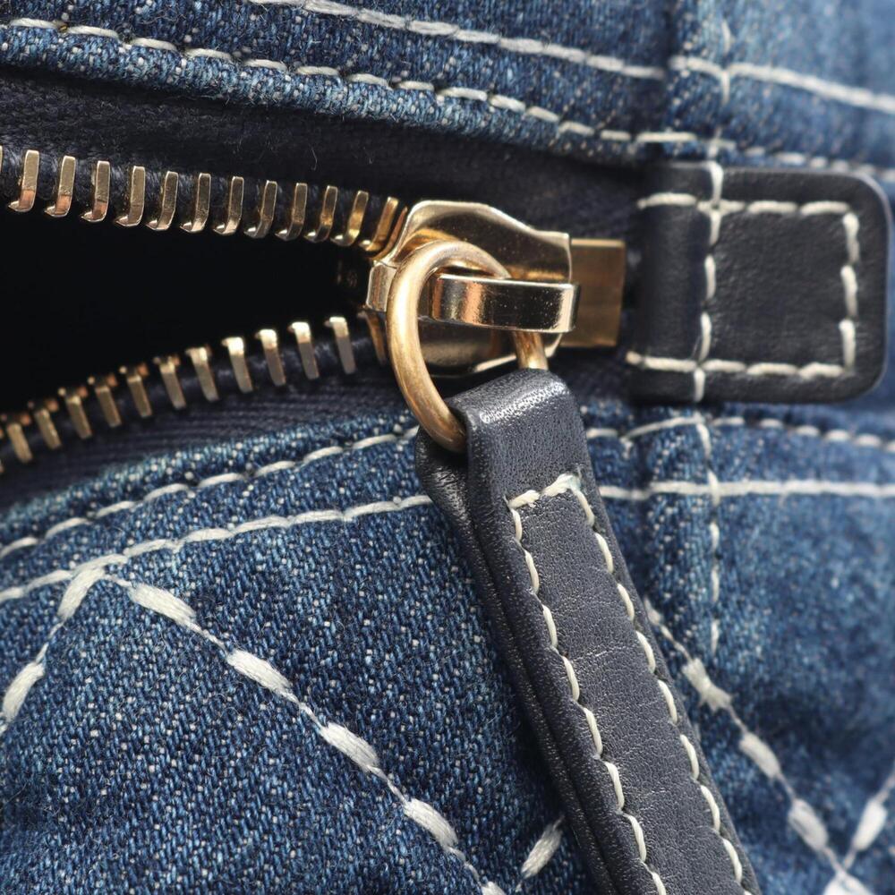 CHANEL Bag - Picture 13 of 13